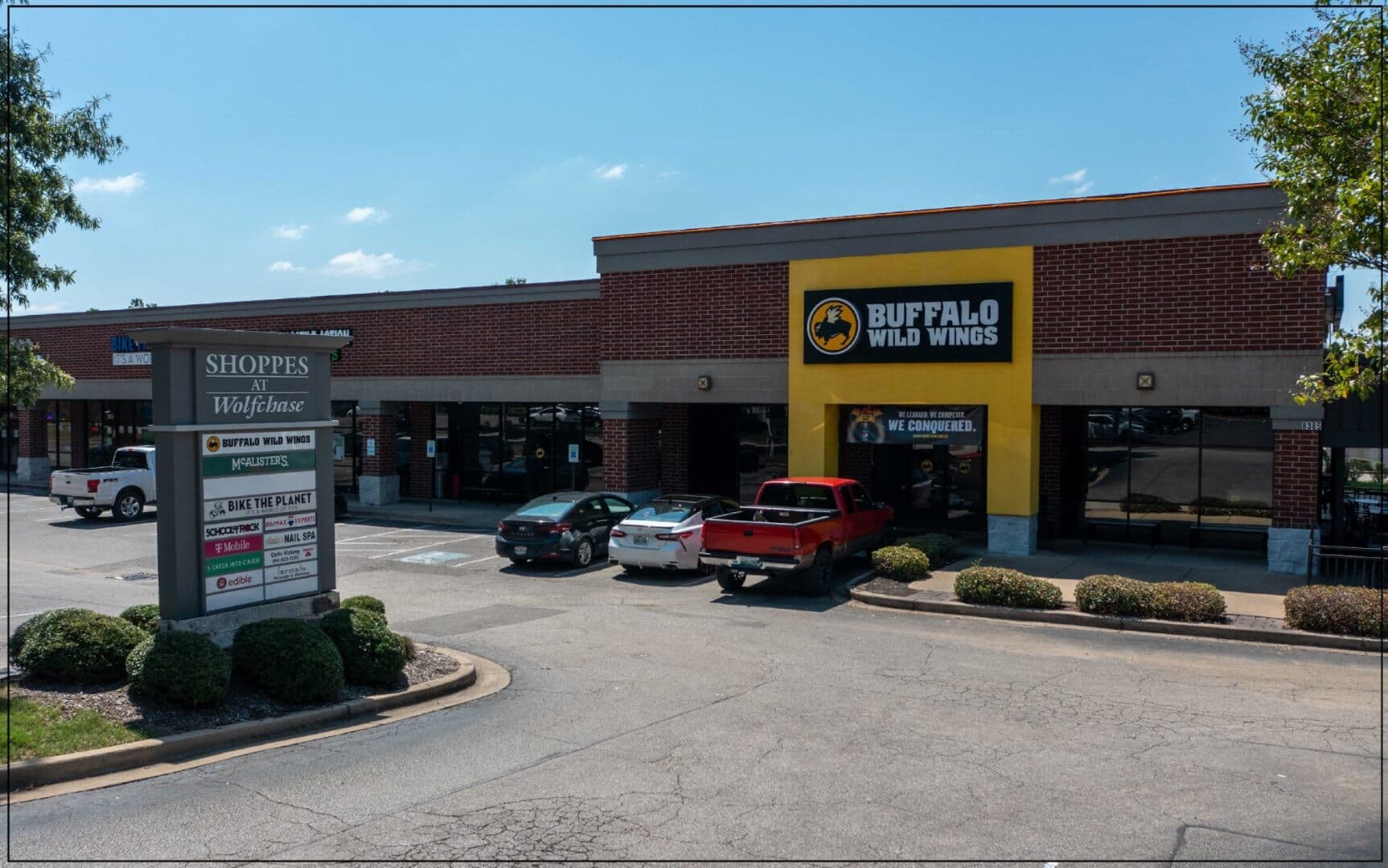 Shoppes at Wolfchase